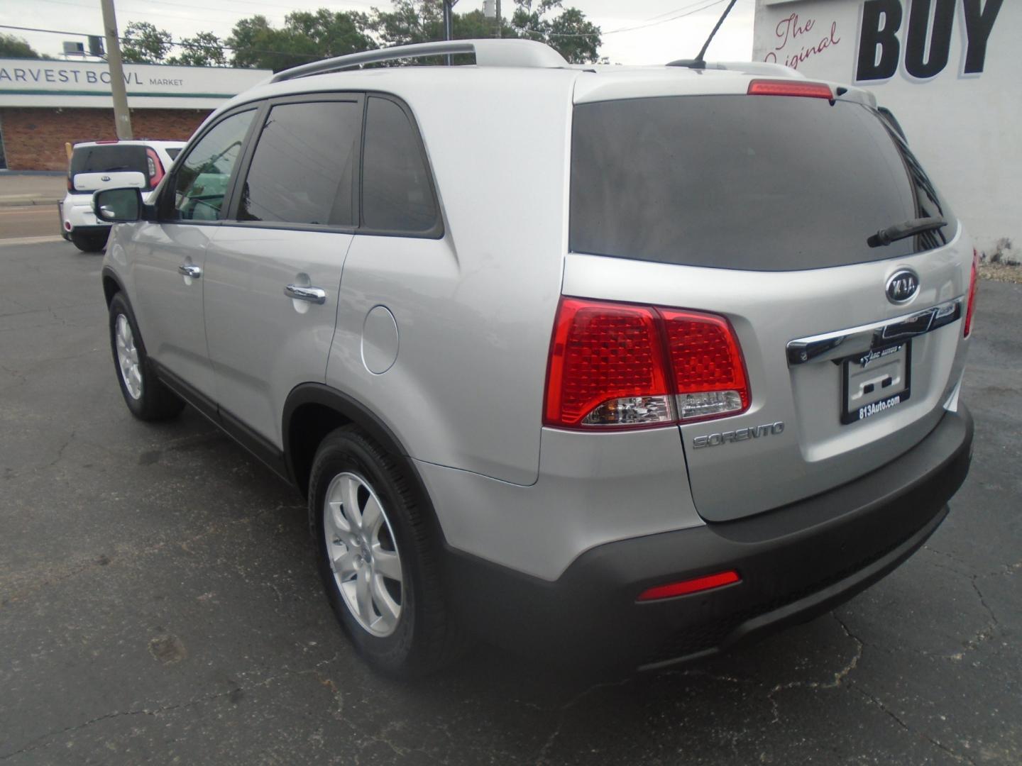 2013 Kia Sorento (5XYKT3A66DG) , located at 6112 N Florida Avenue, Tampa, FL, 33604, (888) 521-5131, 27.954929, -82.459534 - Photo#4